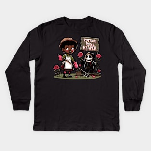 Rotting Rose Reaper - Goth plant lover Kids Long Sleeve T-Shirt